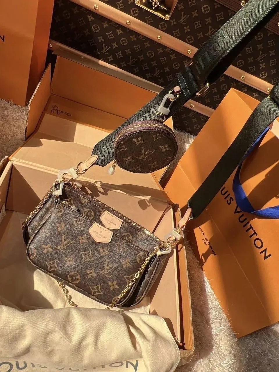 louis vuitton multi pochette,louis vuitton женская сумка,cумка louis vuitton,louis vuitton pochette,louis vuitton bag