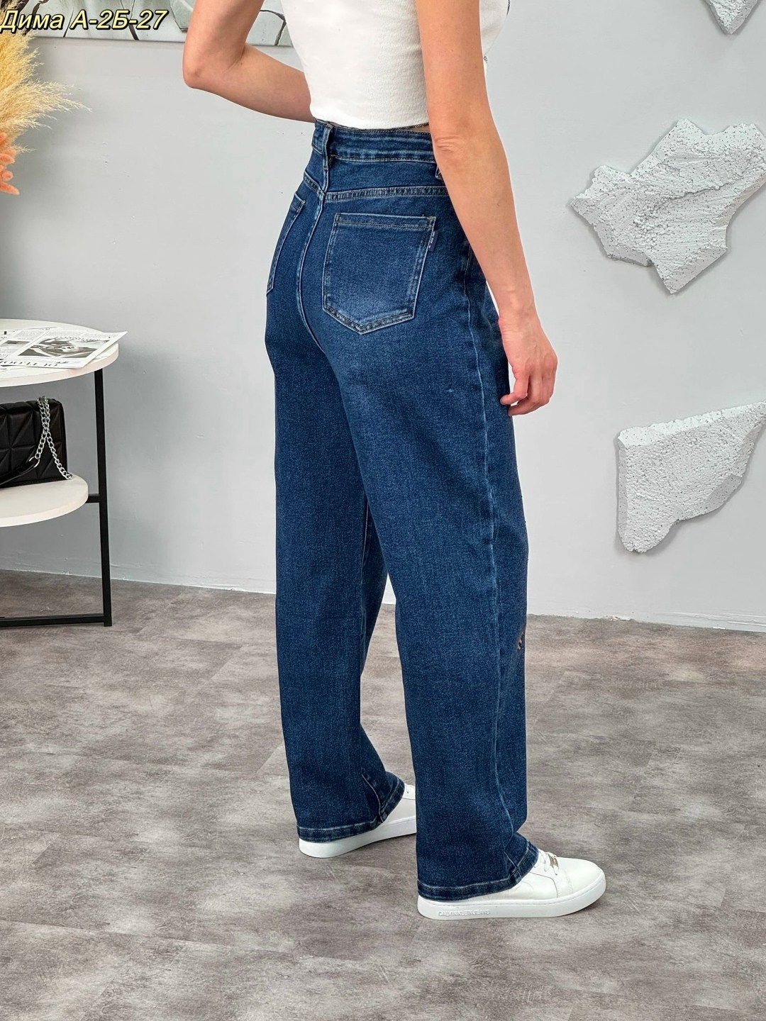 женские джинсы,джинсы,модные джинсы,джинсы широкие,стильные джинсы
