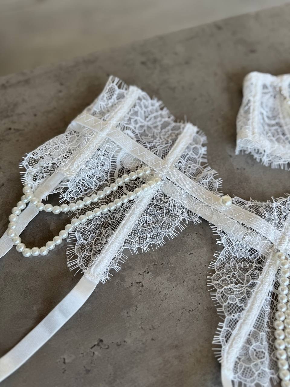 комплект нижнего белья кружевной,комплект нижнего белья женский кружевной,нежный кружевной комплект нижнего белья belkaunderware цвет белый,сексуальное кружевное белье на свадьбу belkaunderware,сексуа