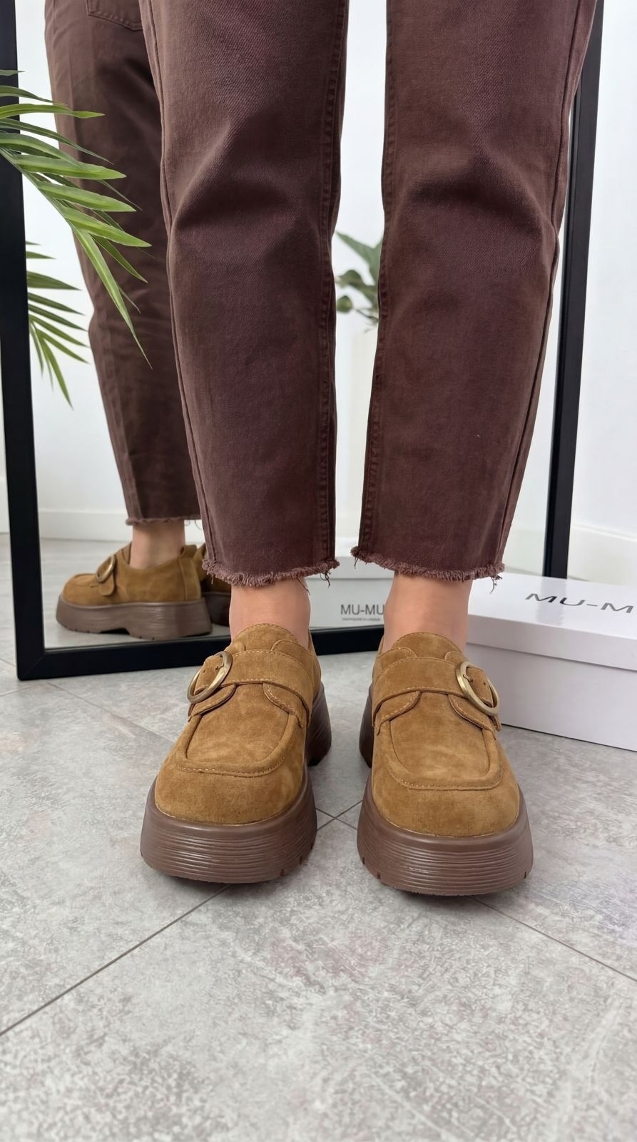 бежевые лоферы,лоферы женские,женские туфли лоферы,модные лоферы,туфли лоферы натуральная замша