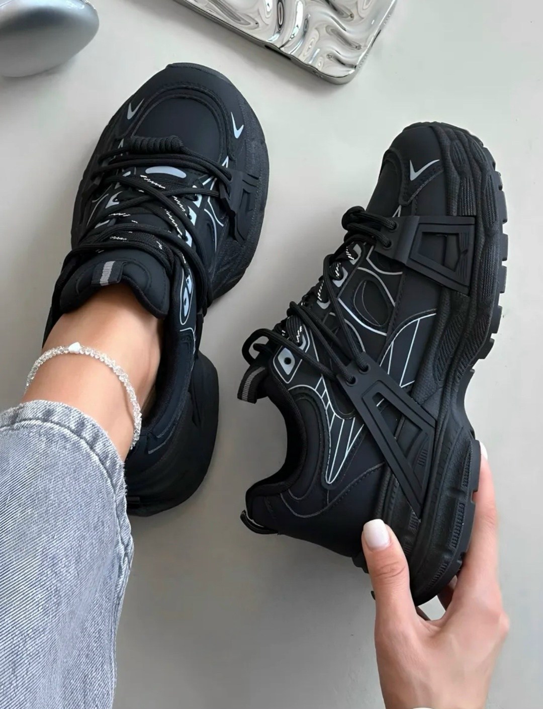 кроссовки баленсиага трек черные,кроссовки balenciaga track,кроссовки balenciaga,женские кроссовки balenciaga,мужские кроссовки balenciaga track в стиле баленсиага черные многослойная подошва