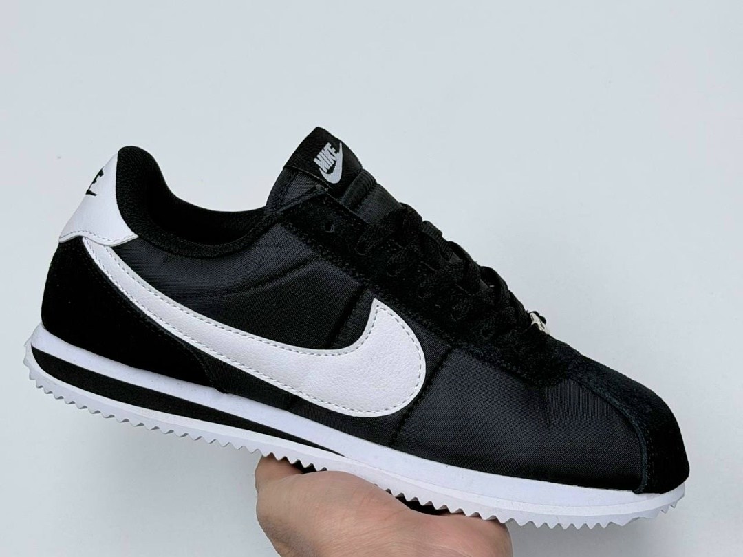кроссовки nike nike classic cortez leather,nike cortez classic,nike classic cortez leather black 749571-002,кроссовки nike cortez,мужские nike classic cortez кожаные черные кроссовки