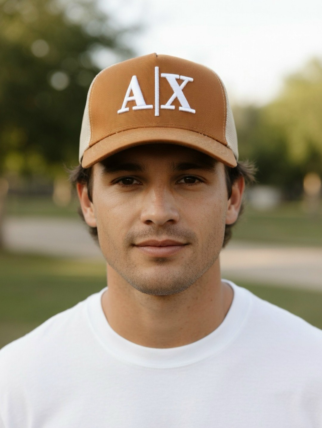 baseball cap,мужчина,мужчина в бейсболке,бейсболка,иглесиас энрике