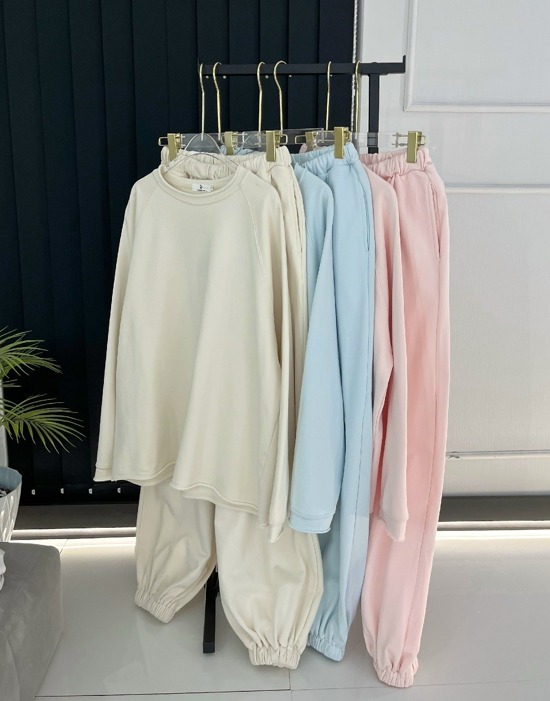 костюм женский,костюм двойка,трикотажные костюмы,спортивные костюмы,повседневный костюм