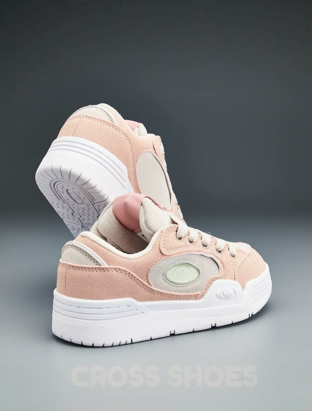 кроссовки,кроссовки эко,,кроссовки adidas,спортивная