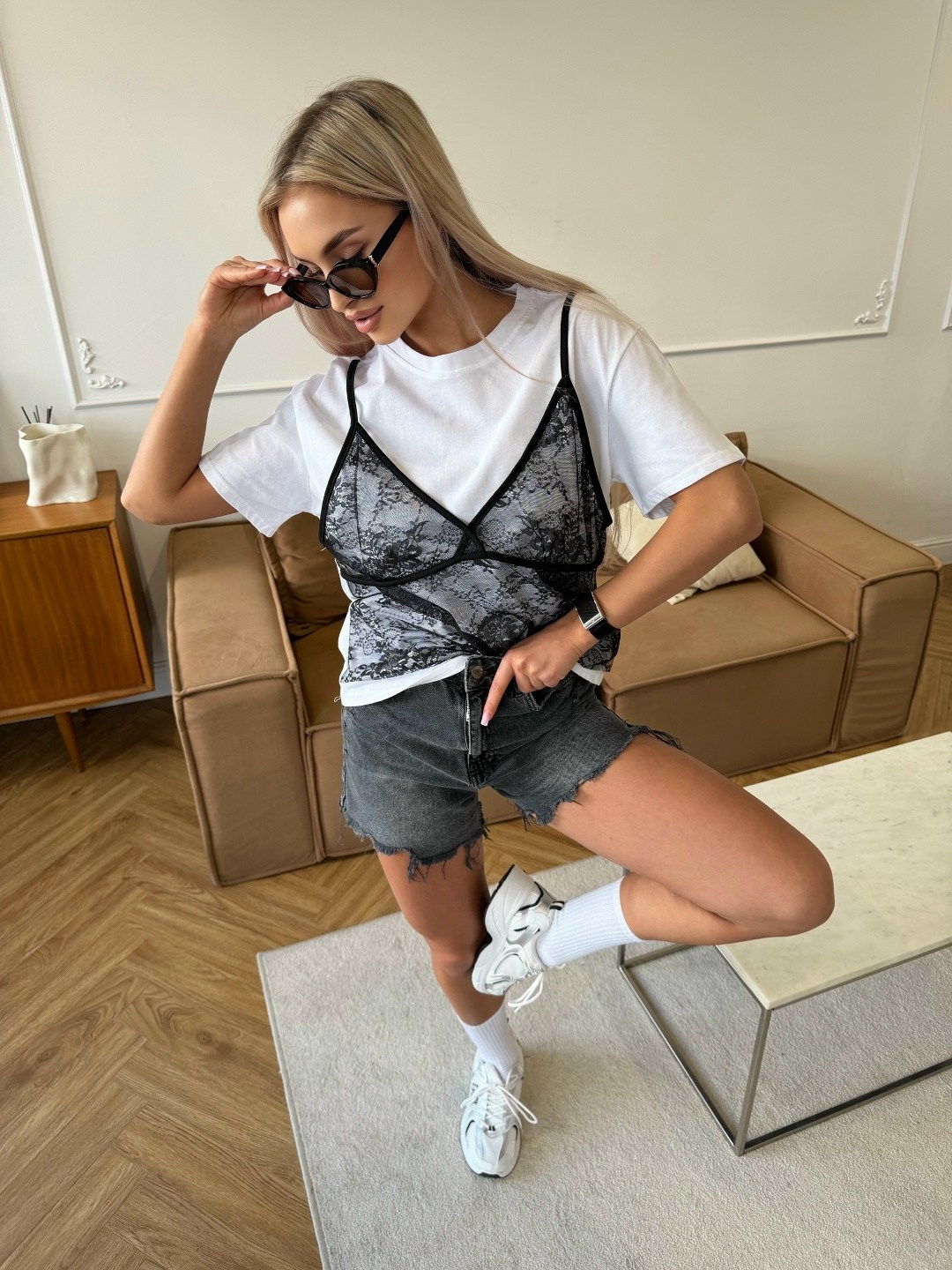 повседневные шорты,футболка с кружевами,футболки женская,шорты бриджи