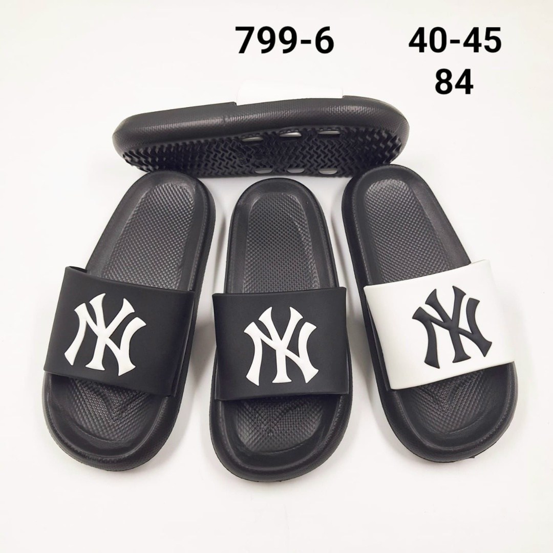 шлепки nike benassi мужские,мужские шлепанцы,мужские тапочки,шлепанцы крокс,шлепанцы найк