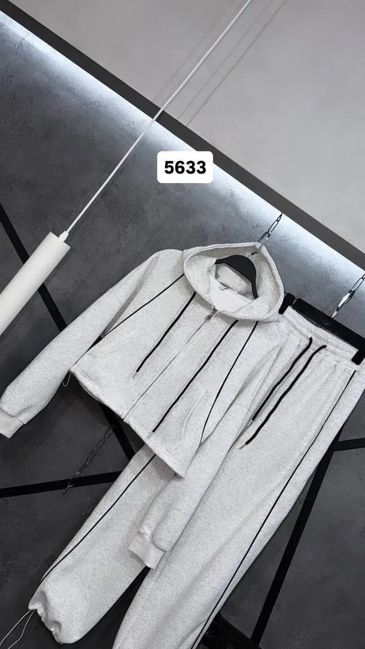 спортивный костюм,спортивные костюмы ,спортивный костюм женский,костюм спортивный женские спортивные костюмы,спортивный костюм brunello cucinelli