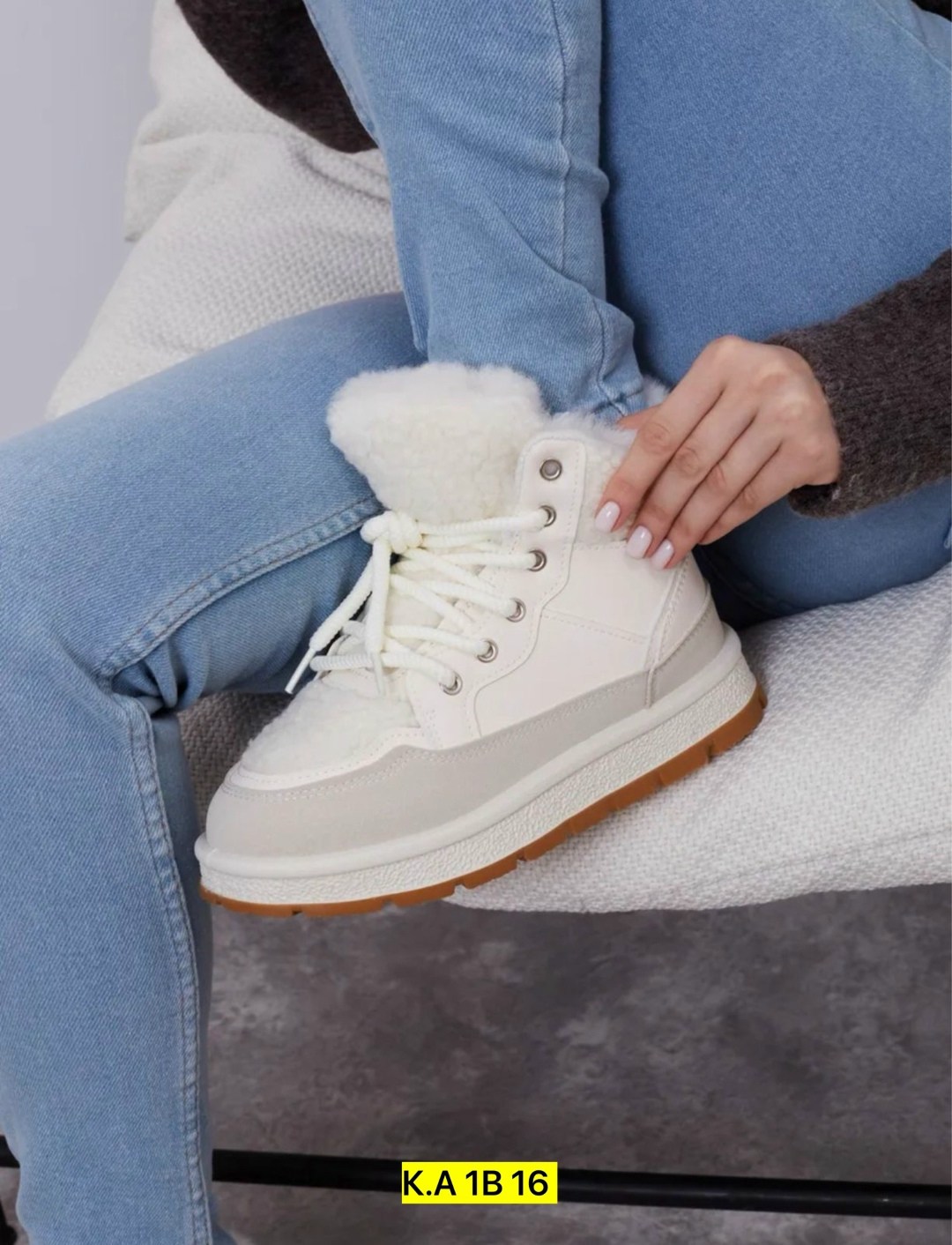 ,кроссовки женские белый,зимняя женская , женская дутики, женская