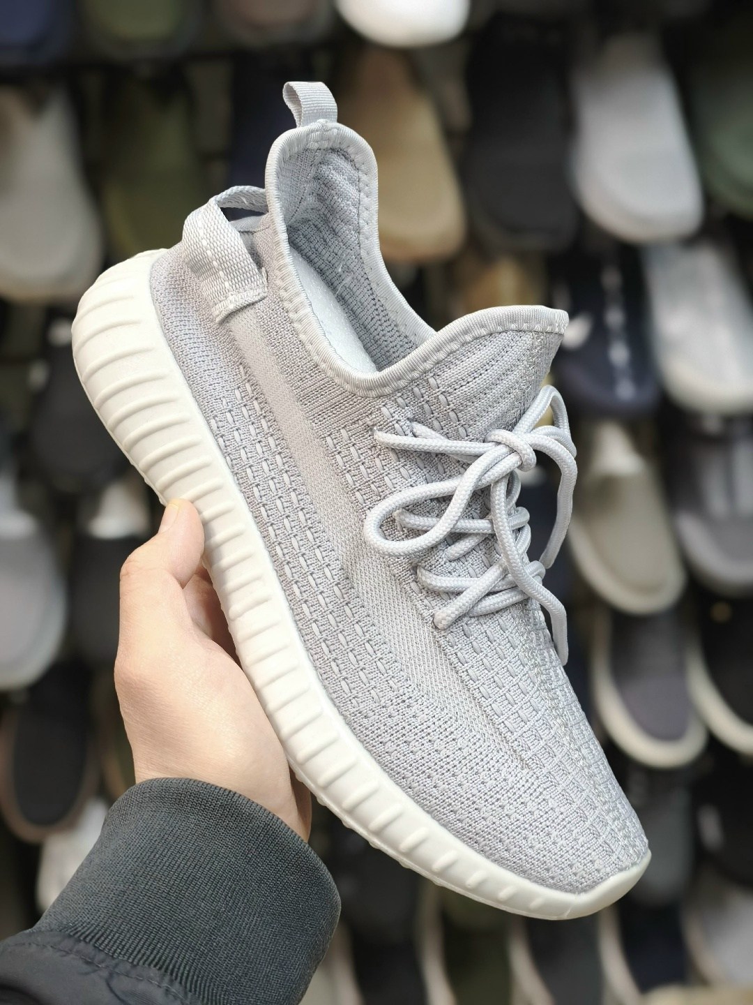 кроссовки мужские yeezy boost 350,кроссовки adidas yeezy boost 350,adidas yeezy 350 boost,кроссовки adidas yeezy boost,adidas yeezy boost 350 v2 cinder
