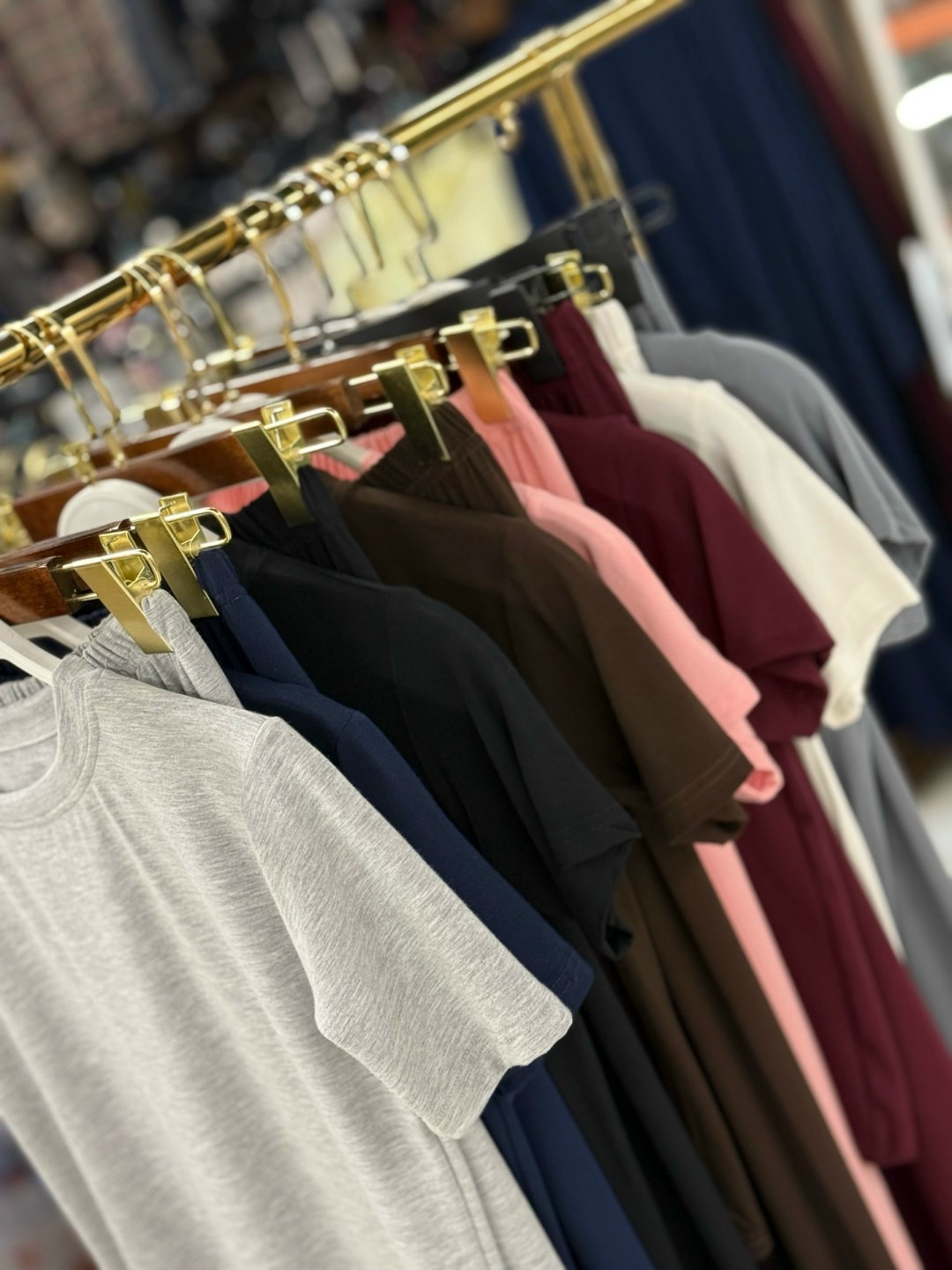 трикотажные костюмы,брюки палаццо,брюки розовые,костюм с брюками,костюм