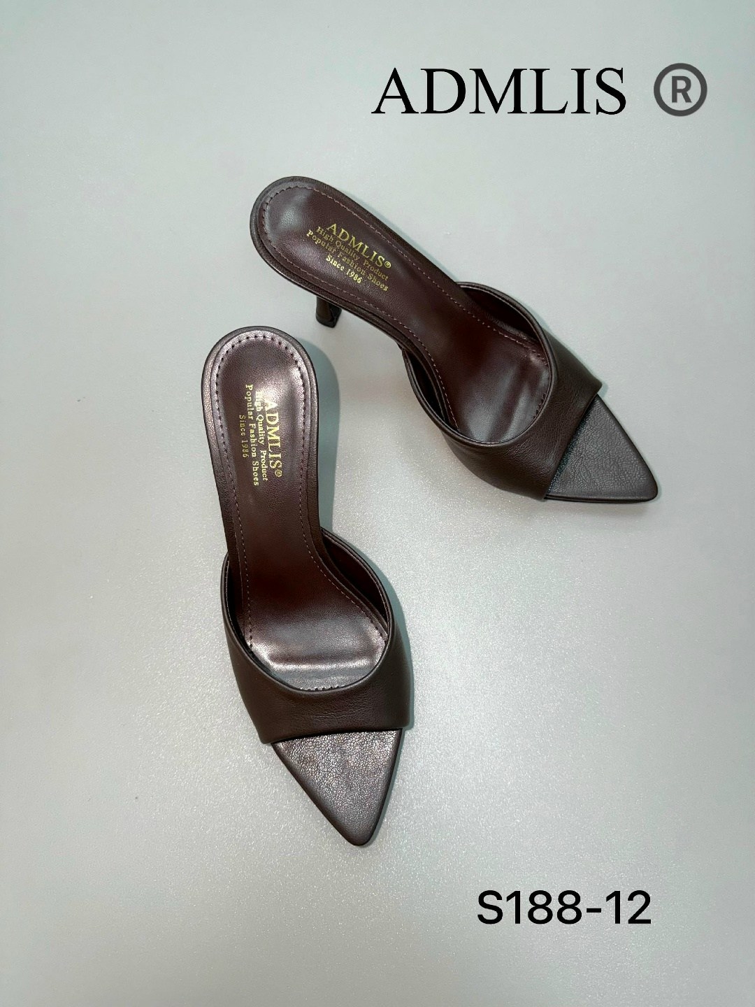 ,босоножки на шпильках,бежевые кожаные босоножки the row на низком каблуке,женская ,женские босоножки