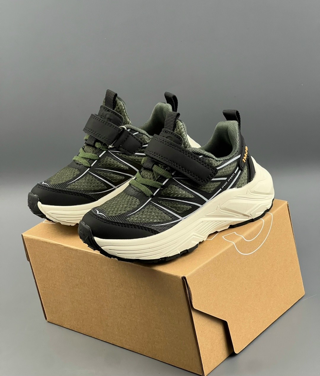 кроссовки,кроссовки мальчику,детские кроссовки,кроссовки удобные, для бега