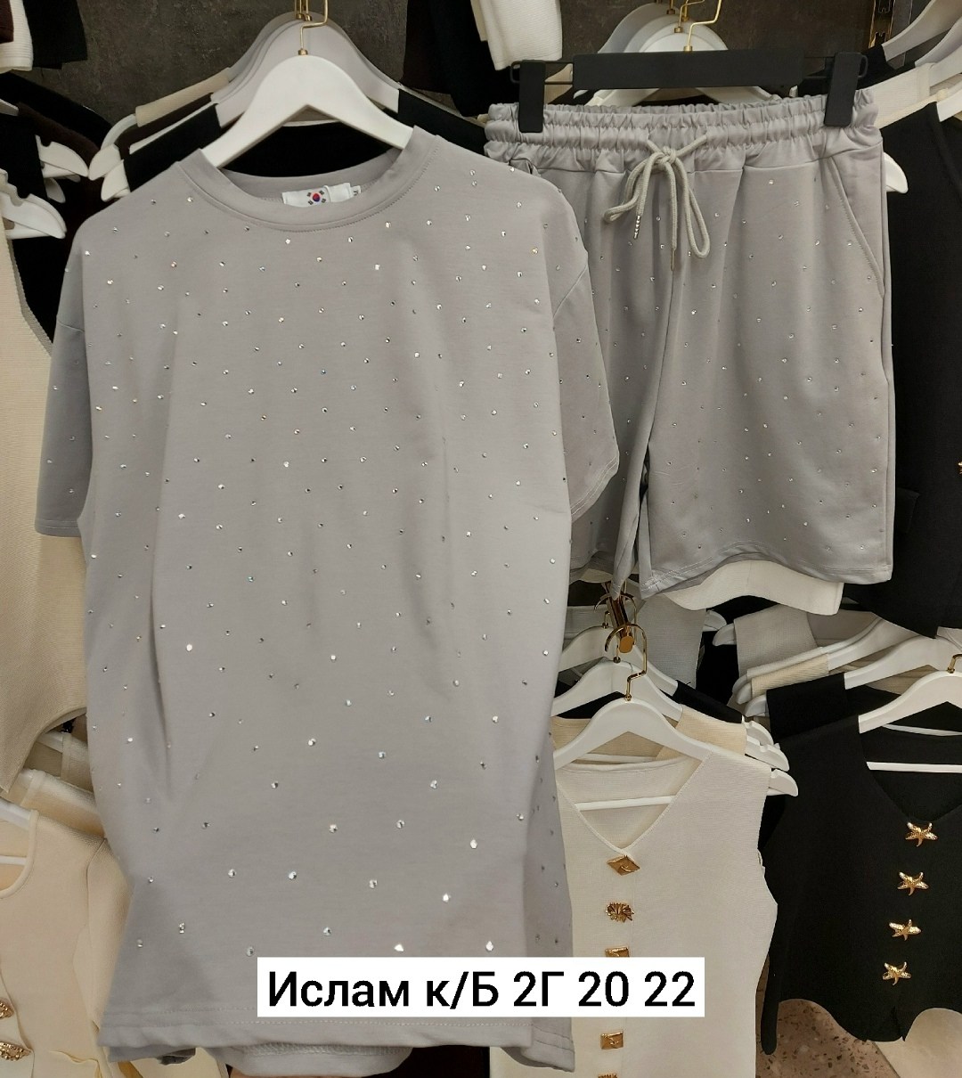 женские костюмы,одежд,базовый костюм,