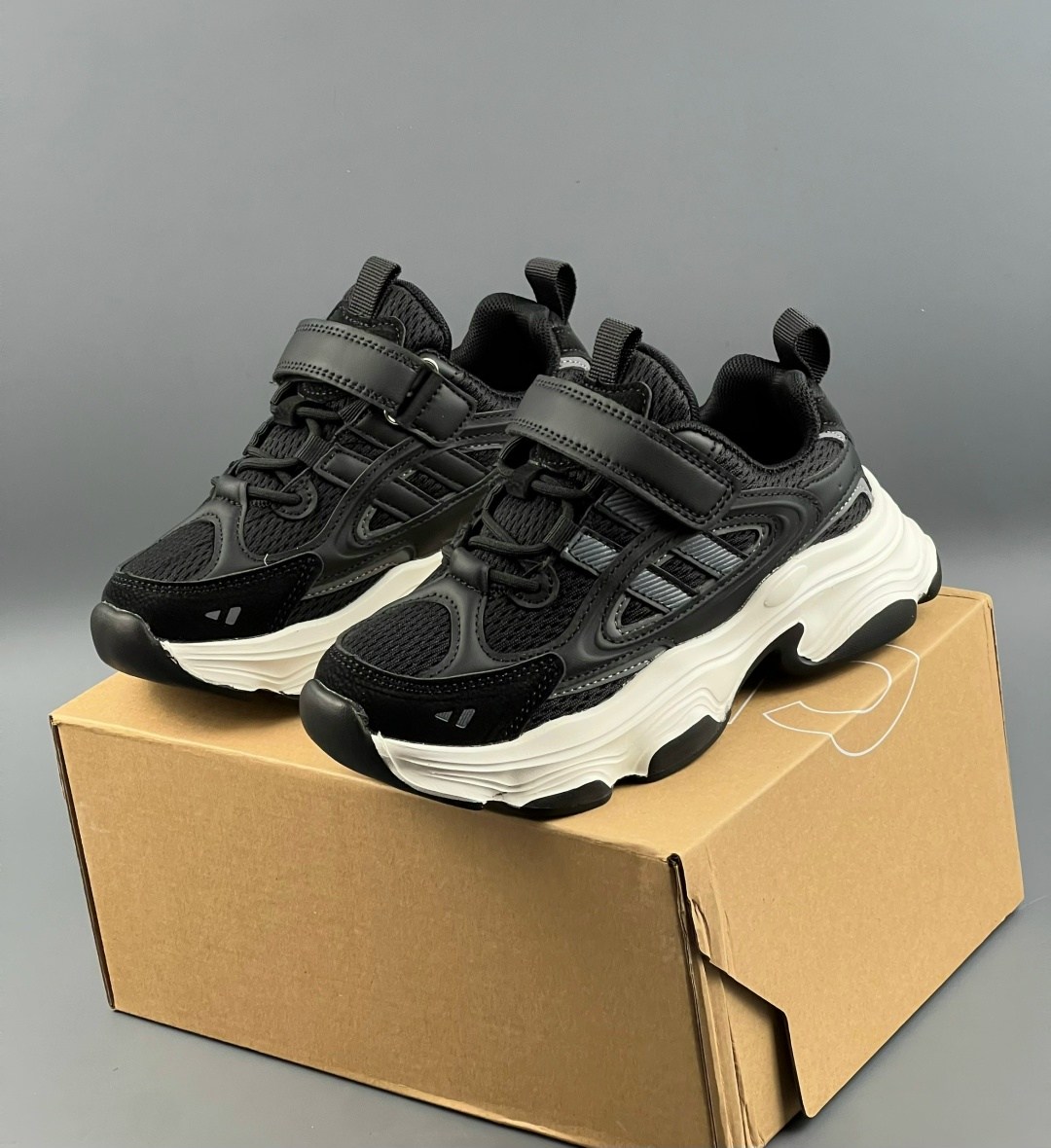 кроссовки,детские кроссовки,кроссовки эко,кроссовки мальчику,кроссовки эко кожа