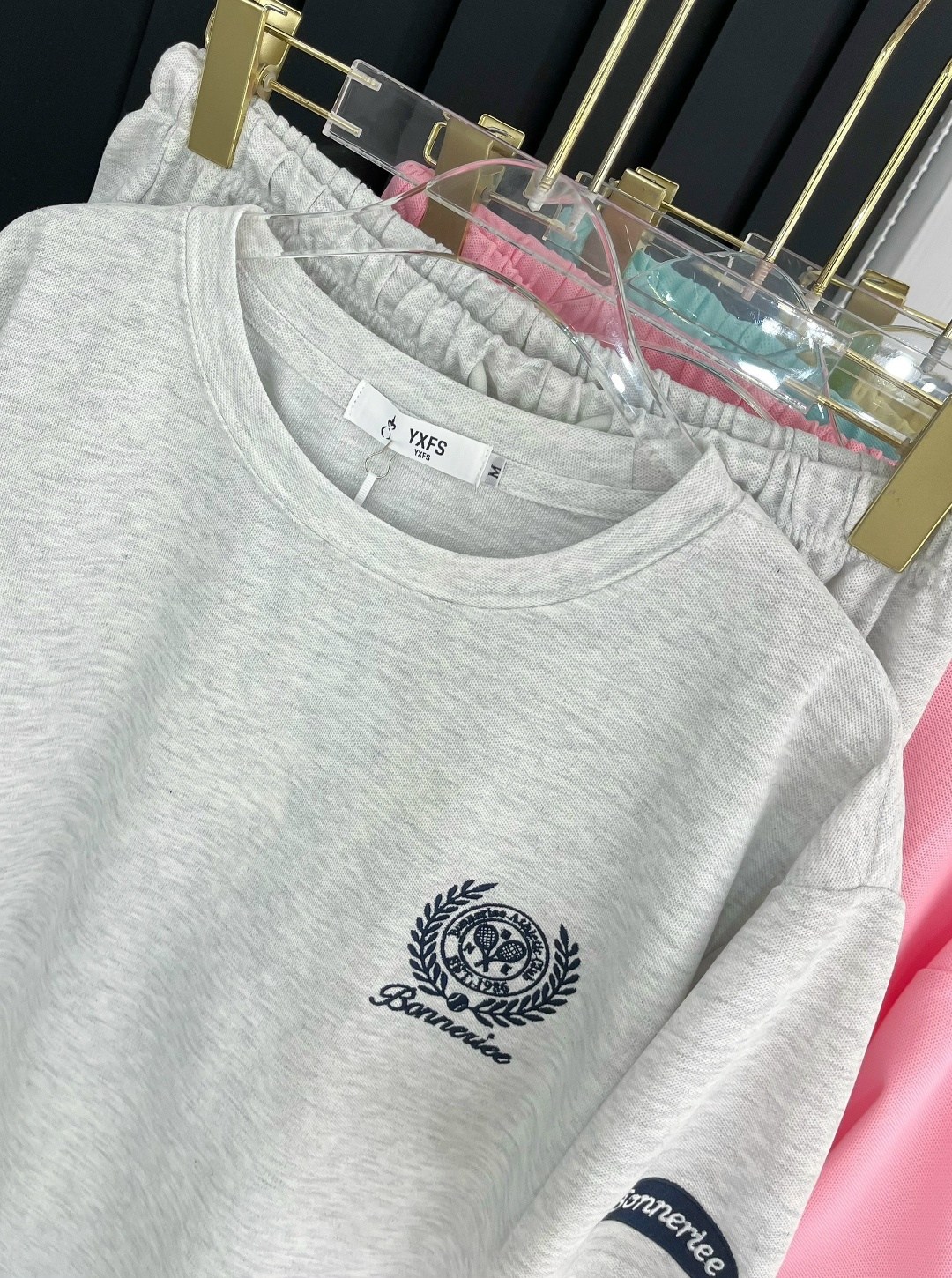 спортивный костюм женский,женский костюм,спортивный костюм,костюм,костюм двойка