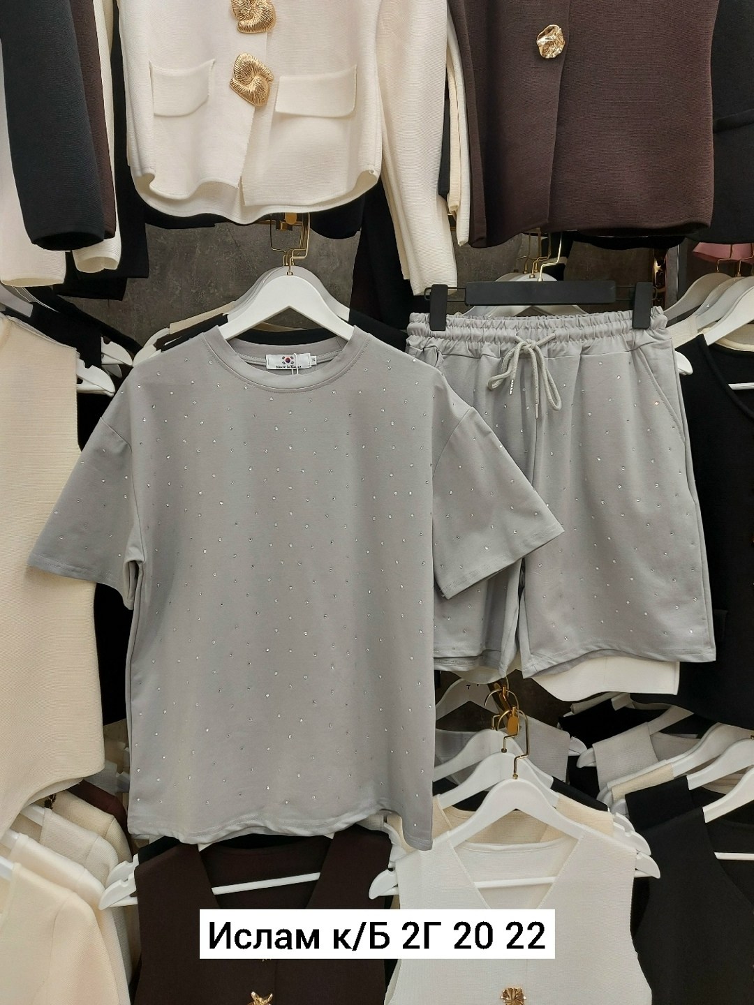 женские костюмы,одежд,базовый костюм,