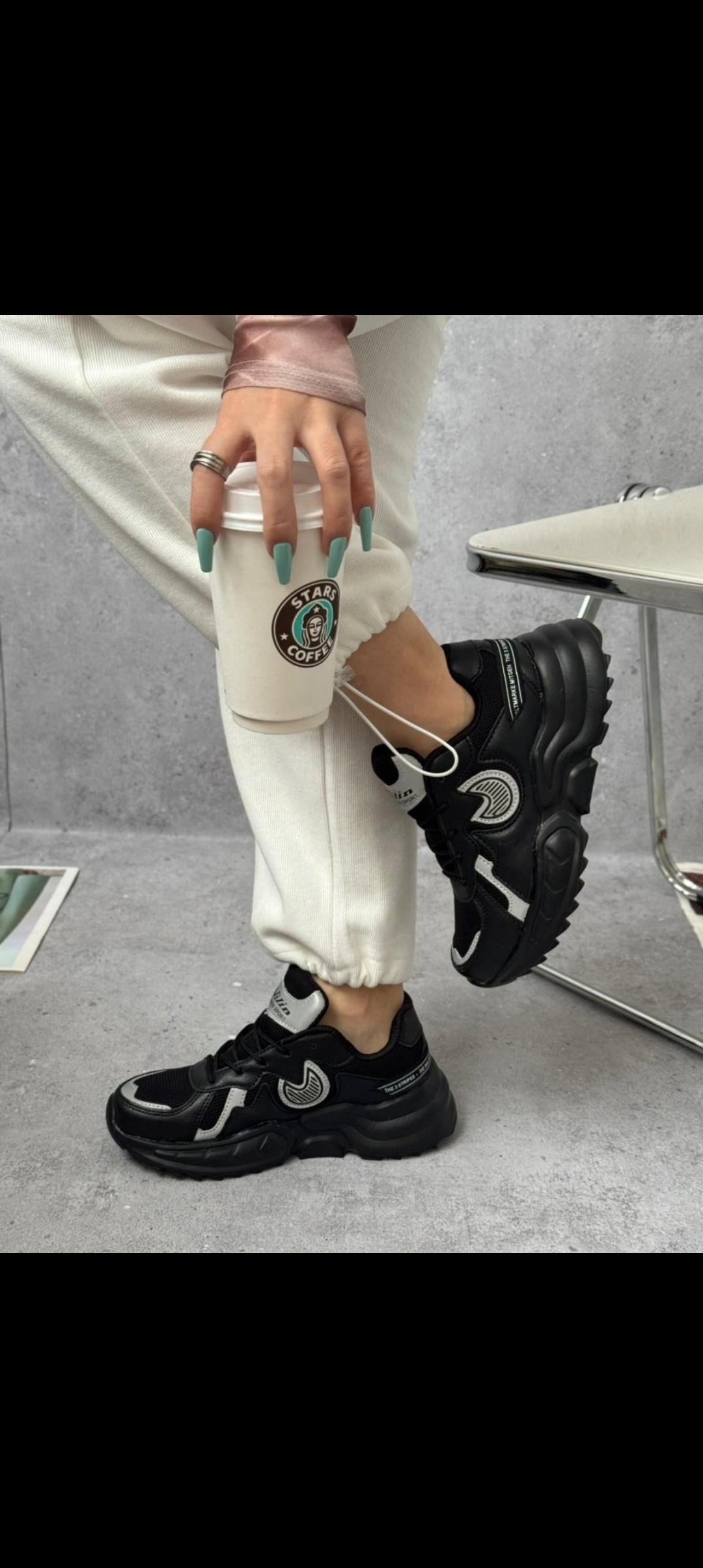 кроссовки женскиe,,кроссовки,кроссовки стильные,массивные кроссовки