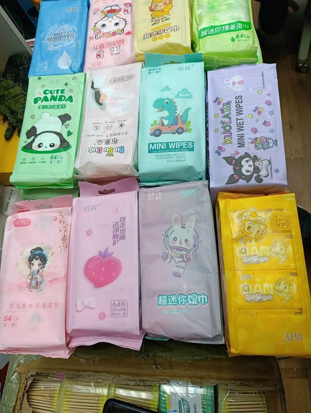 детские влажные салфетки,влажные салфетки мини,влажные салфетки для детей,салфетка влажная,салфетки для чистки