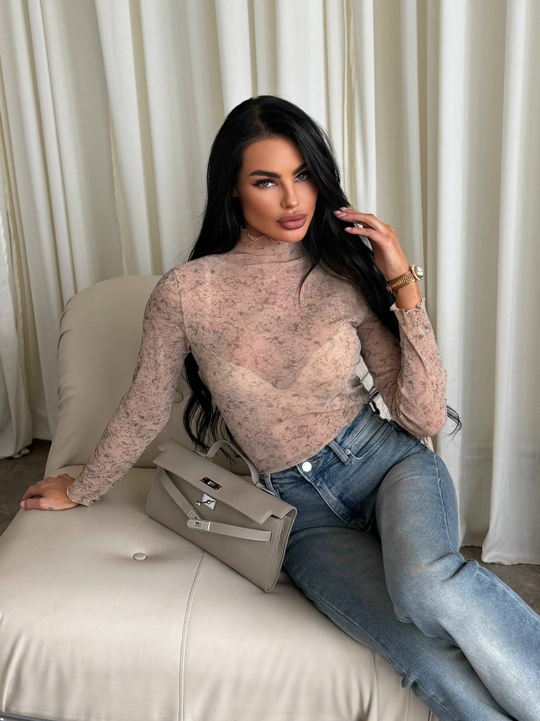 джинсы стильные,женские джинсы,женские джинсы клеш,джинсы светлые