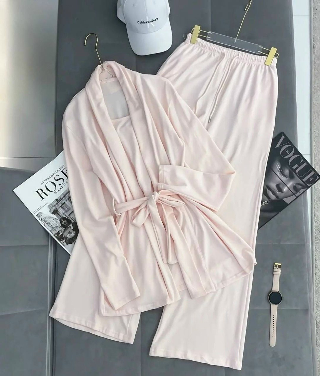 костюм женский ,женские костюмы,костюм с брюками,костюм с штанами,брючный женский костюм