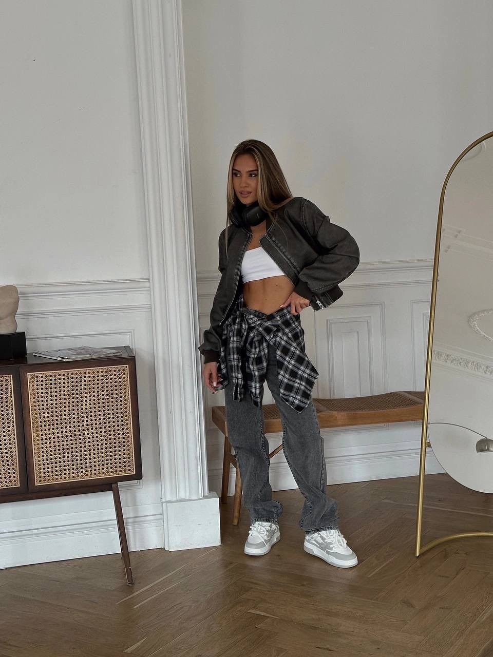 куртка бомбер,кожаная куртка,куртка бомбер женская,куртка модная,кожаная куртка бомбер