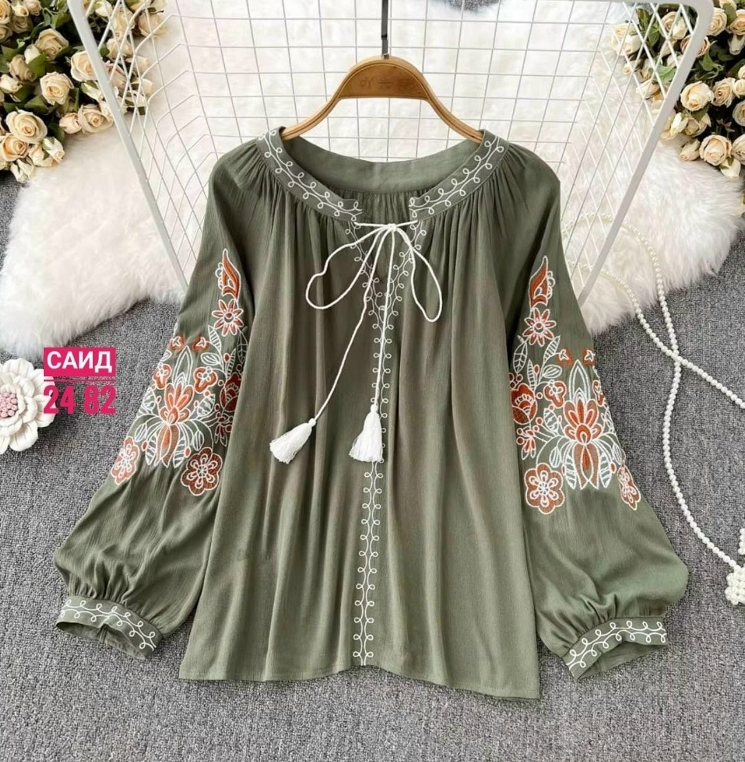 блузка в стиле бохо,женская блузка с вышивкой,блузка с вышивкой,блузка стильная,модная вышивка на блузках