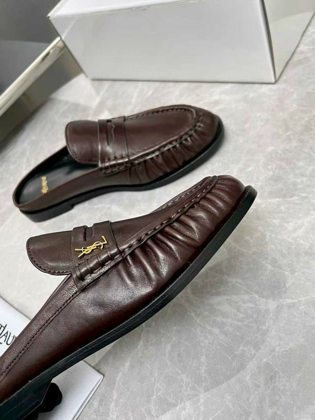 ,женские лоферы,лоферы celine,мужские лоферы,женская