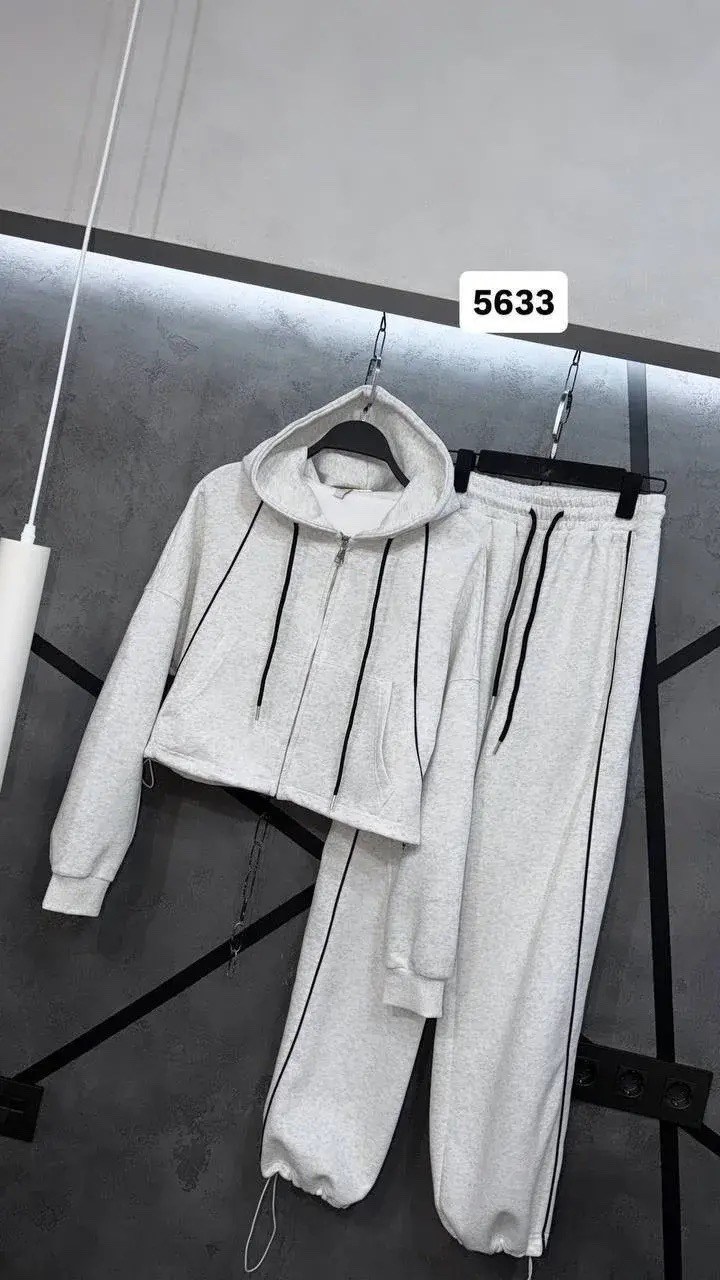 спортивный костюм,спортивные костюмы ,спортивный костюм женский,костюм спортивный женские спортивные костюмы,спортивный костюм brunello cucinelli