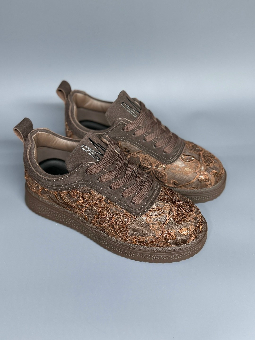 ,женские кроссовки,стильные женские кроссовки,кроссовки saivvila кроссовки,кроссовки повседневные