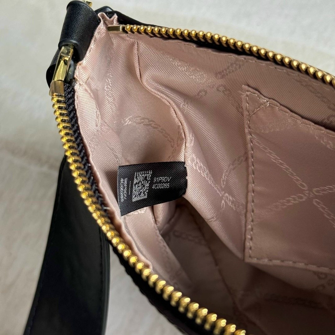 сумка женская michael kors,сумки michael kors,сумка кросс боди michael kors,michael kors jet set travel,сумка michael kors кроссбоди