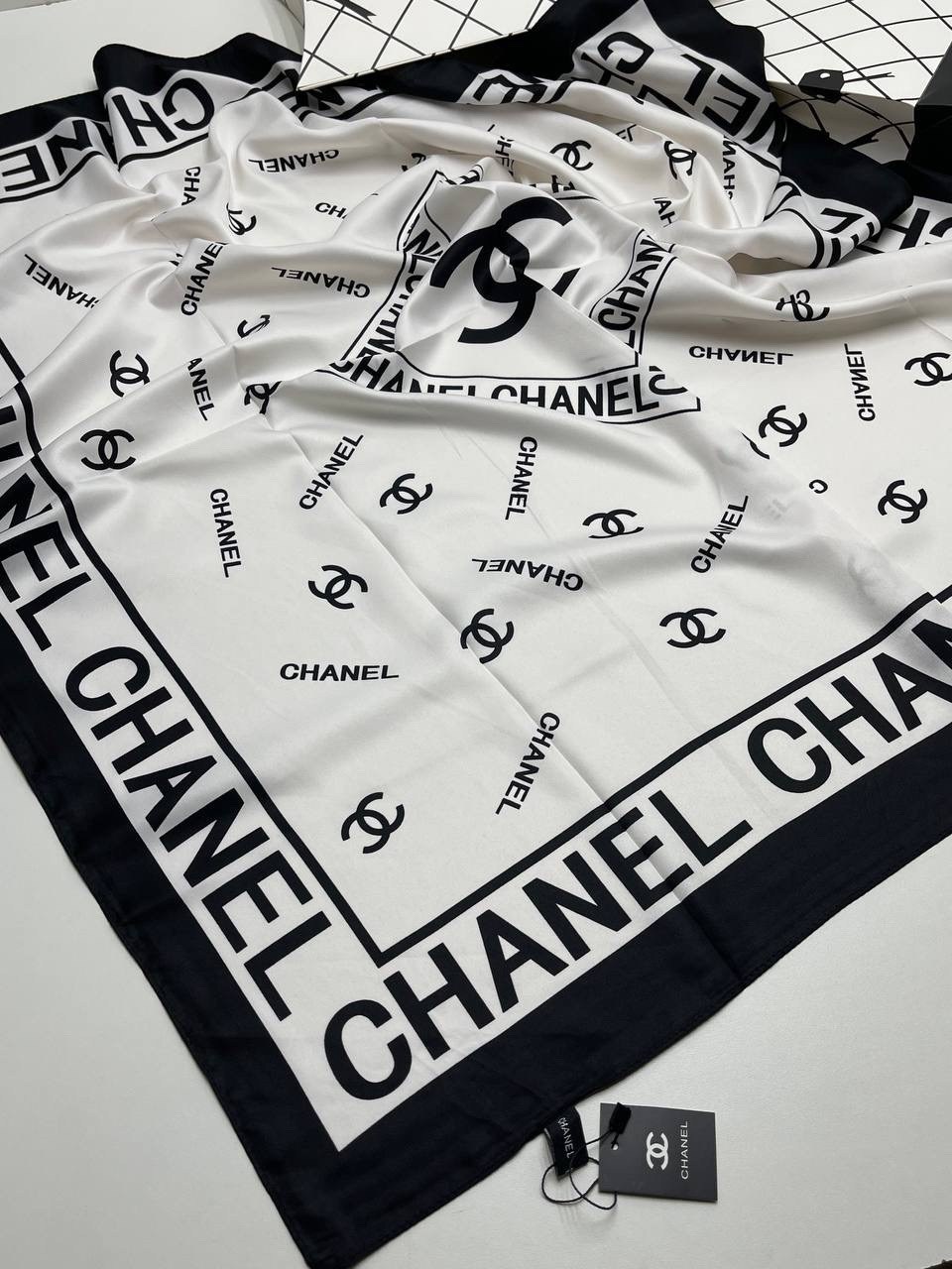 платок chanel,платок шанель черный,брендовый женский платок chanel replica,платки шанель,брендовый платок chanel