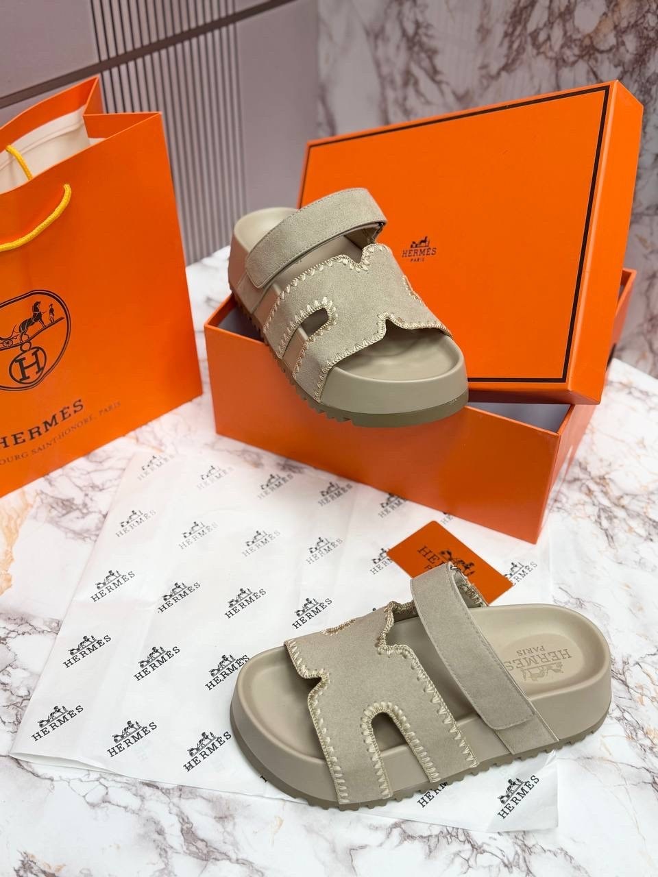 сандалии hermes,шлепанцы hermes,hermes босоножки,шлепанцы женские,