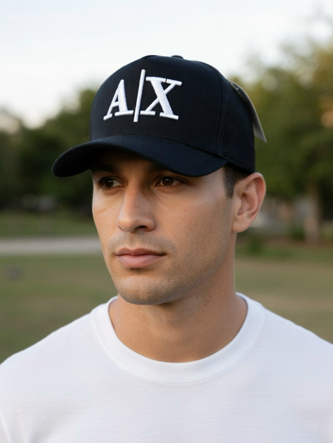 baseball cap,мужчина,мужчина в бейсболке,бейсболка,иглесиас энрике