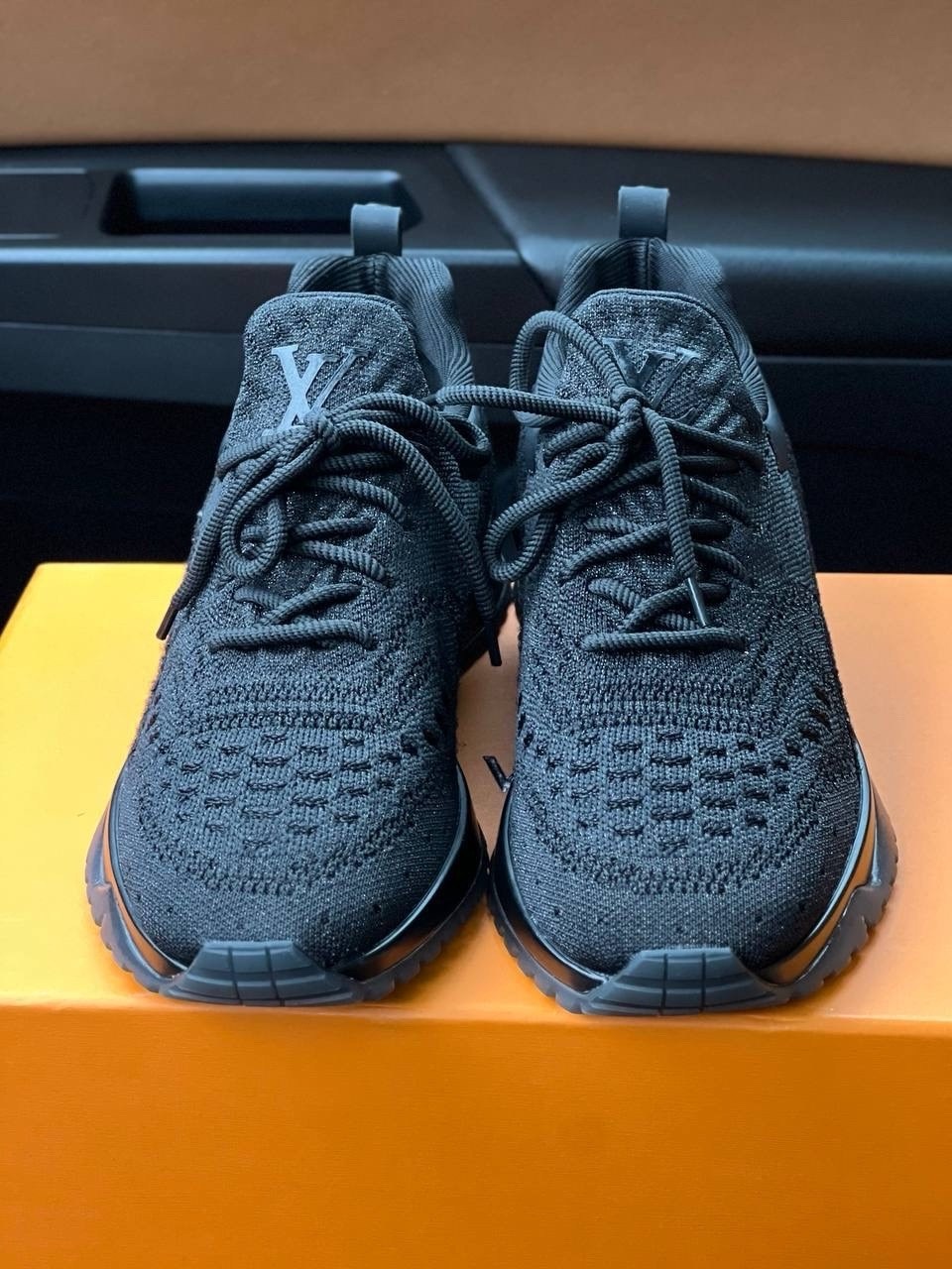 ,кроссовки louis vuitton мужские,кроссовки louis vuitton,брендовые кроссовки,louis vuitton кроссовки мужские черные