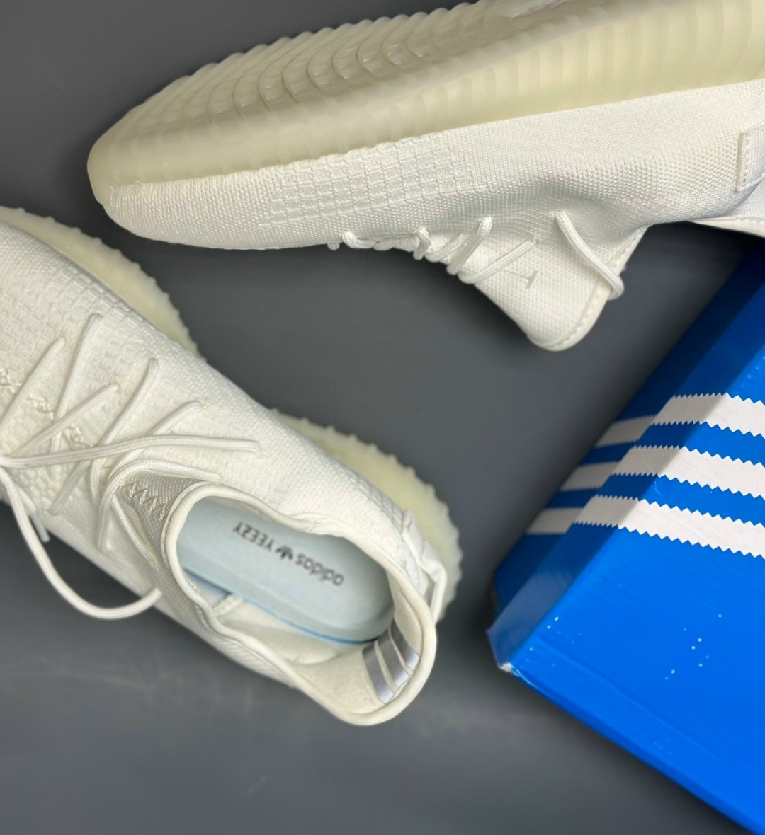 кроссовки adidas yeezy 350 boost v2 triple white,кроссовки adidas yeezy boost 350,кроссовки adidas yeezy boost,adidas yeezy boost 350 v 2,adidas yeezy boost 350 cream white