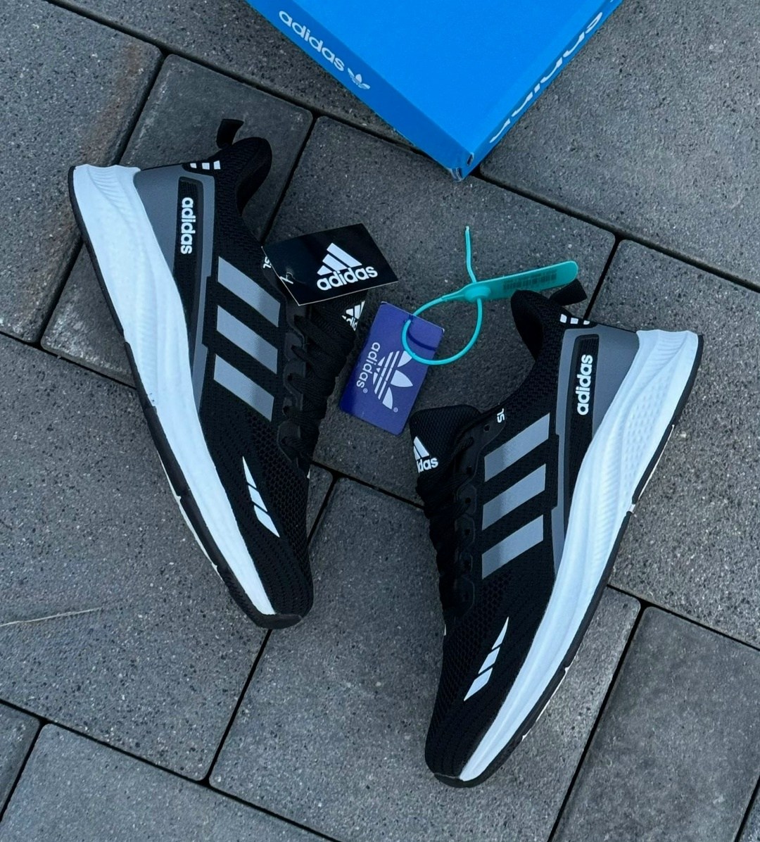 мужские кроссовки adidas,кроссовки adidas,кроссовки,кроссовки адидас,кроссовка мужской