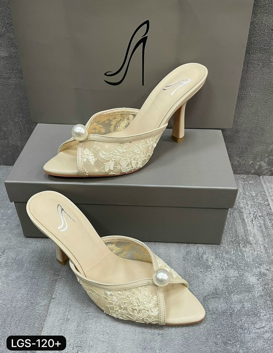 ,женские босоножки, женская,женские туфли лодочки,маноло бланик босоножки