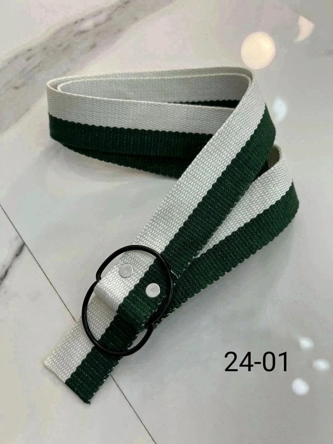 джинсы мом женские,модные ремни,джинсы женские,ремень стильный,ремень женский для джинс