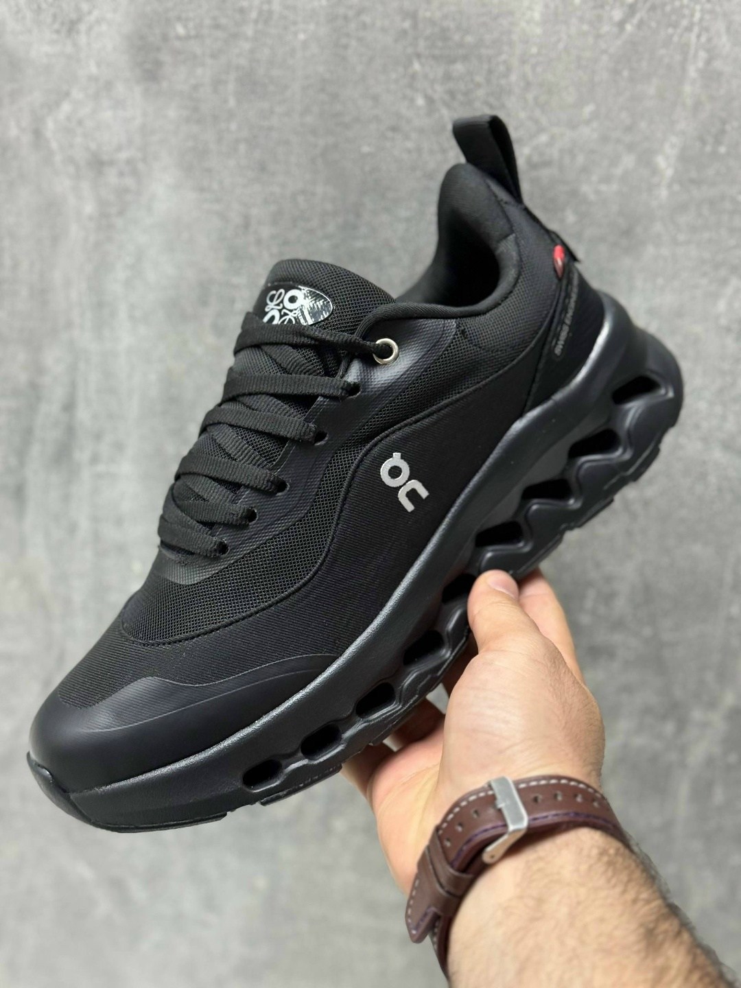 кроссовки on cloudrunner 2 цвет eclipse black,кроссовки cloudrunner 2 on черный,,кроссовки on cloudflow,мужские кроссовки