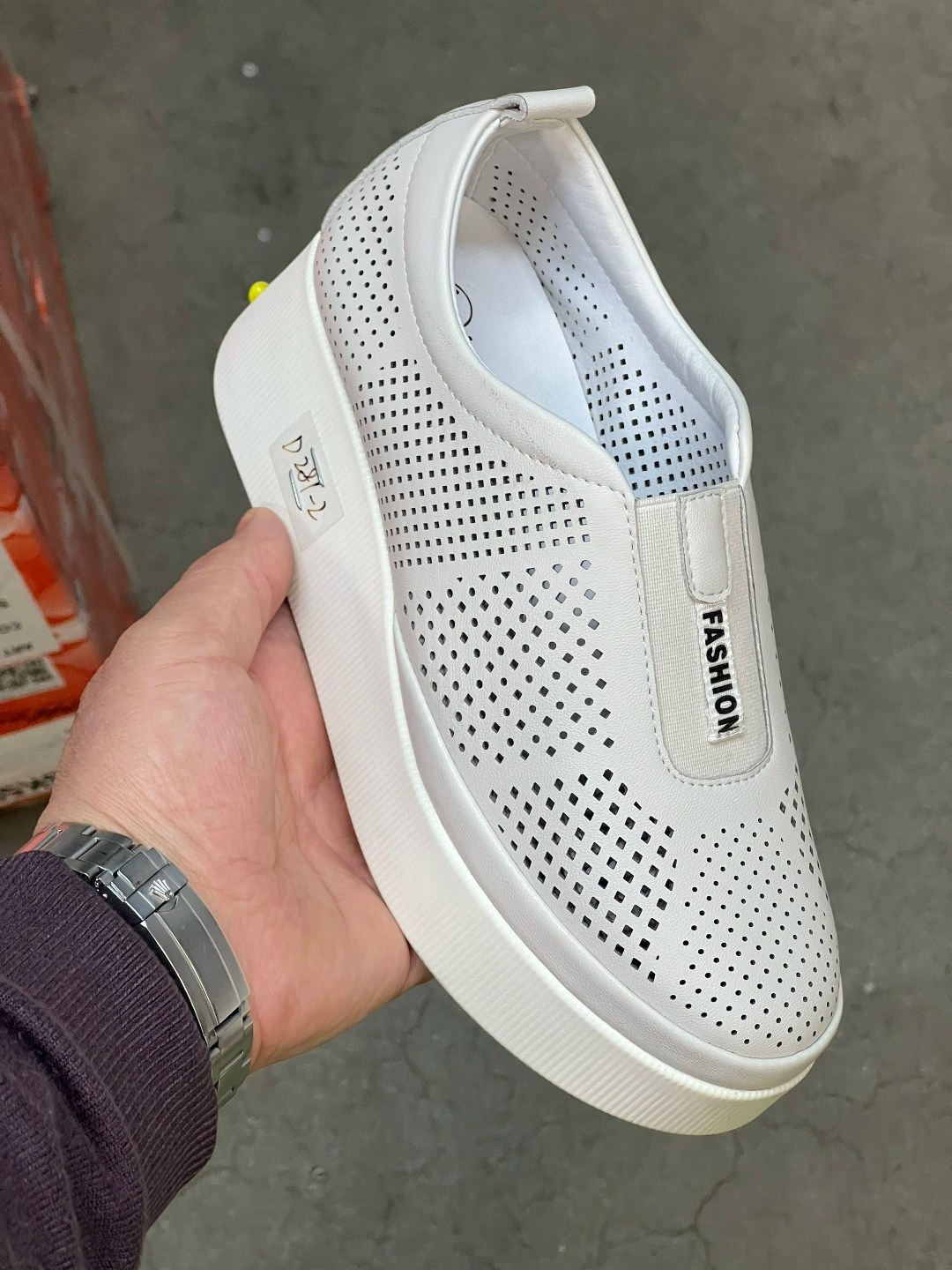 ,слипоны женские,слипоны женские летние,слипоны с перфорацией,слипоны женские летние в дырочку