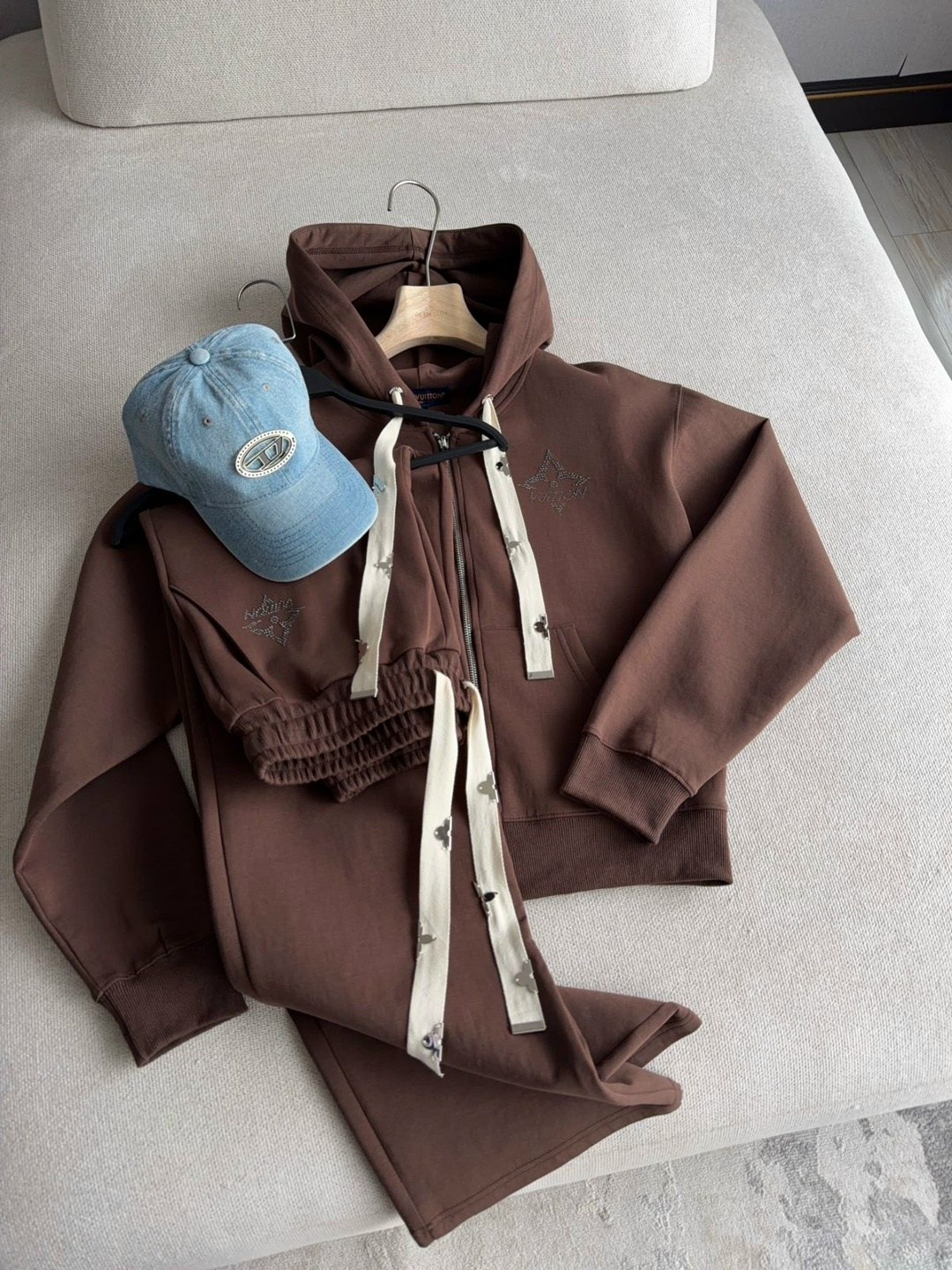 костюм тройка женский,женский костюм,костюм двойка женская,