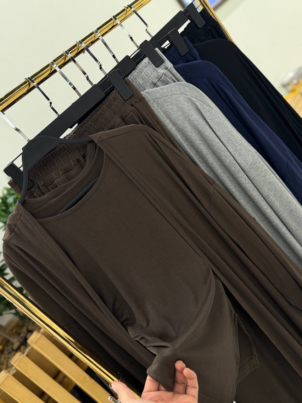 костюм с длинной юбкой,трикотажный костюм,женский костюм,стильные наряды,