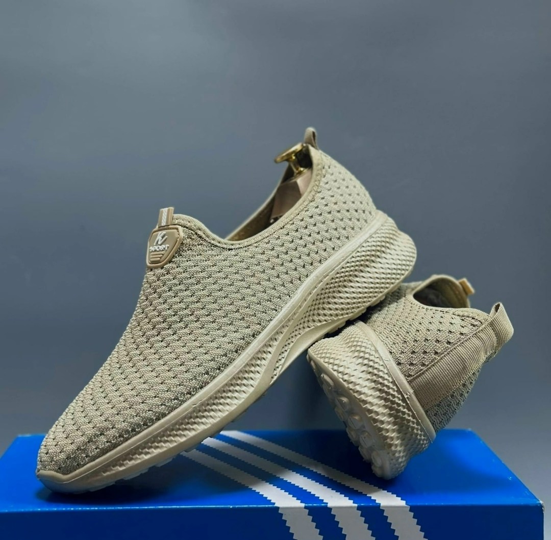 ,женские слипоны,дышащие кроссовки,женские кроссовки,летние кроссовки