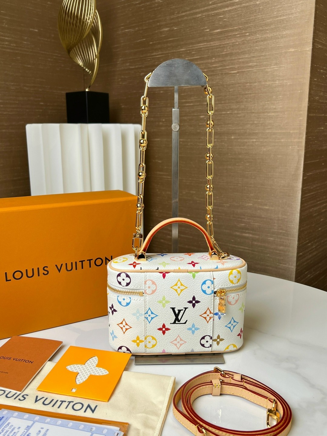 сумка бочонок луи виттон,louis vuitton сумка на плечо,сумка луи виттон через плечо,сумка луи виттон vanity,сумка луи виттон