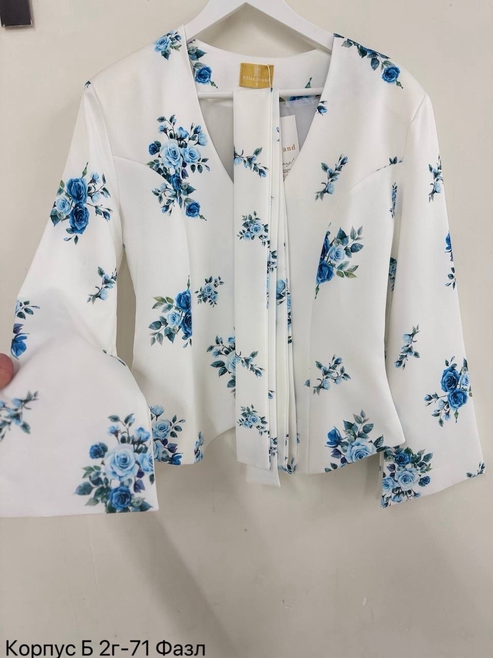 пиджак женский,женские жакеты,блузка женская,пиджак с цветочным принтом,жакет