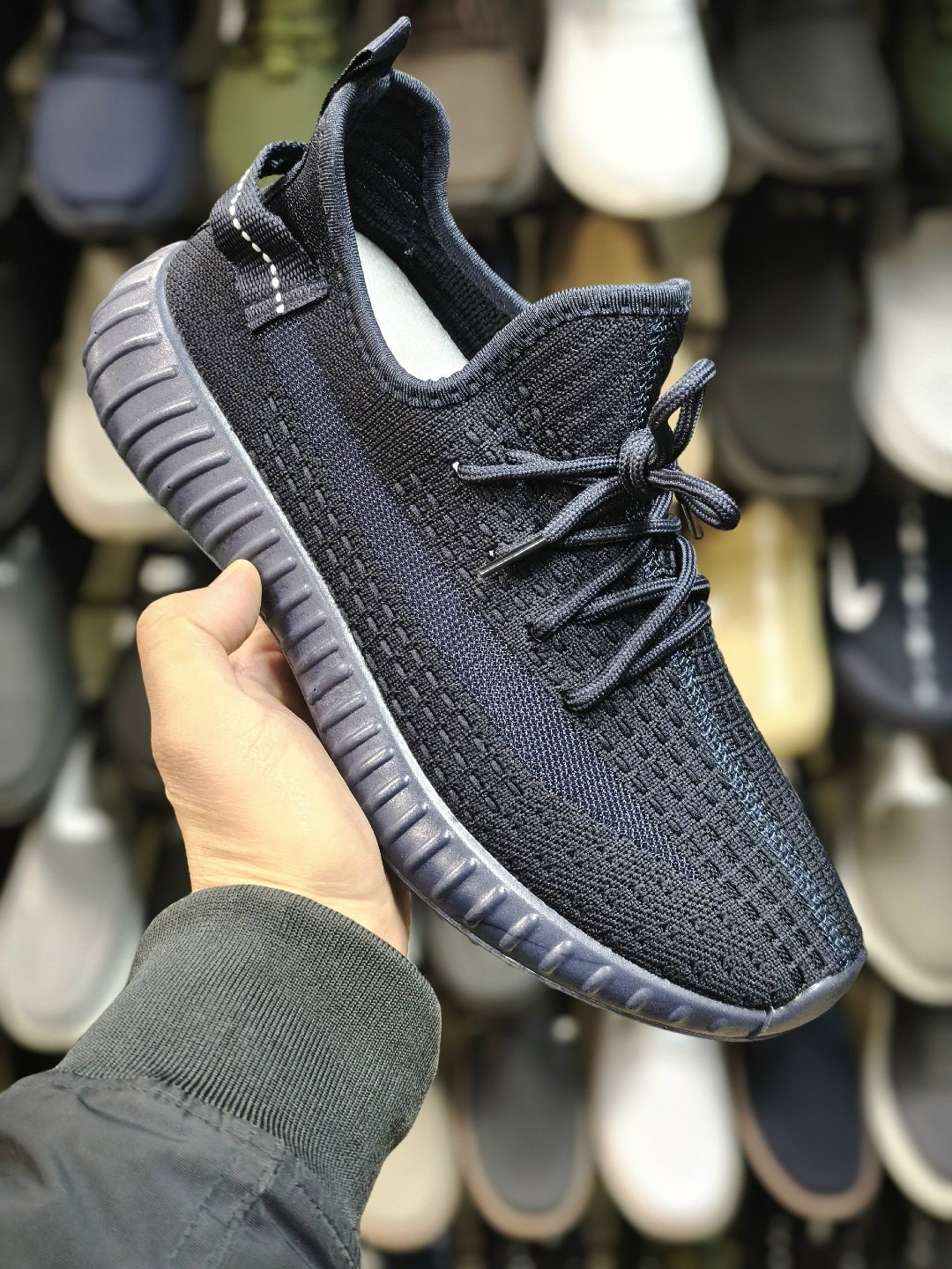 кроссовки мужские yeezy boost 350,кроссовки adidas yeezy boost 350,adidas yeezy 350 boost,кроссовки adidas yeezy boost,adidas yeezy boost 350 v2 cinder