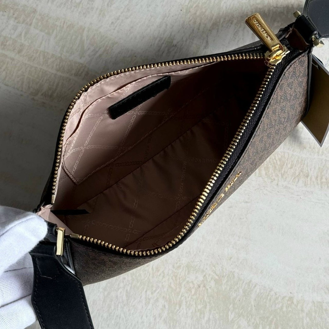 сумка женская michael kors,сумки michael kors,сумка кросс боди michael kors,michael kors jet set travel,сумка michael kors кроссбоди