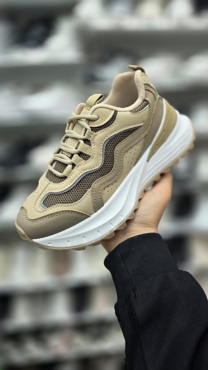 кроссовки,женские кроссовки,кроссовки повседневные, кроссовки,спортивные кроссовки