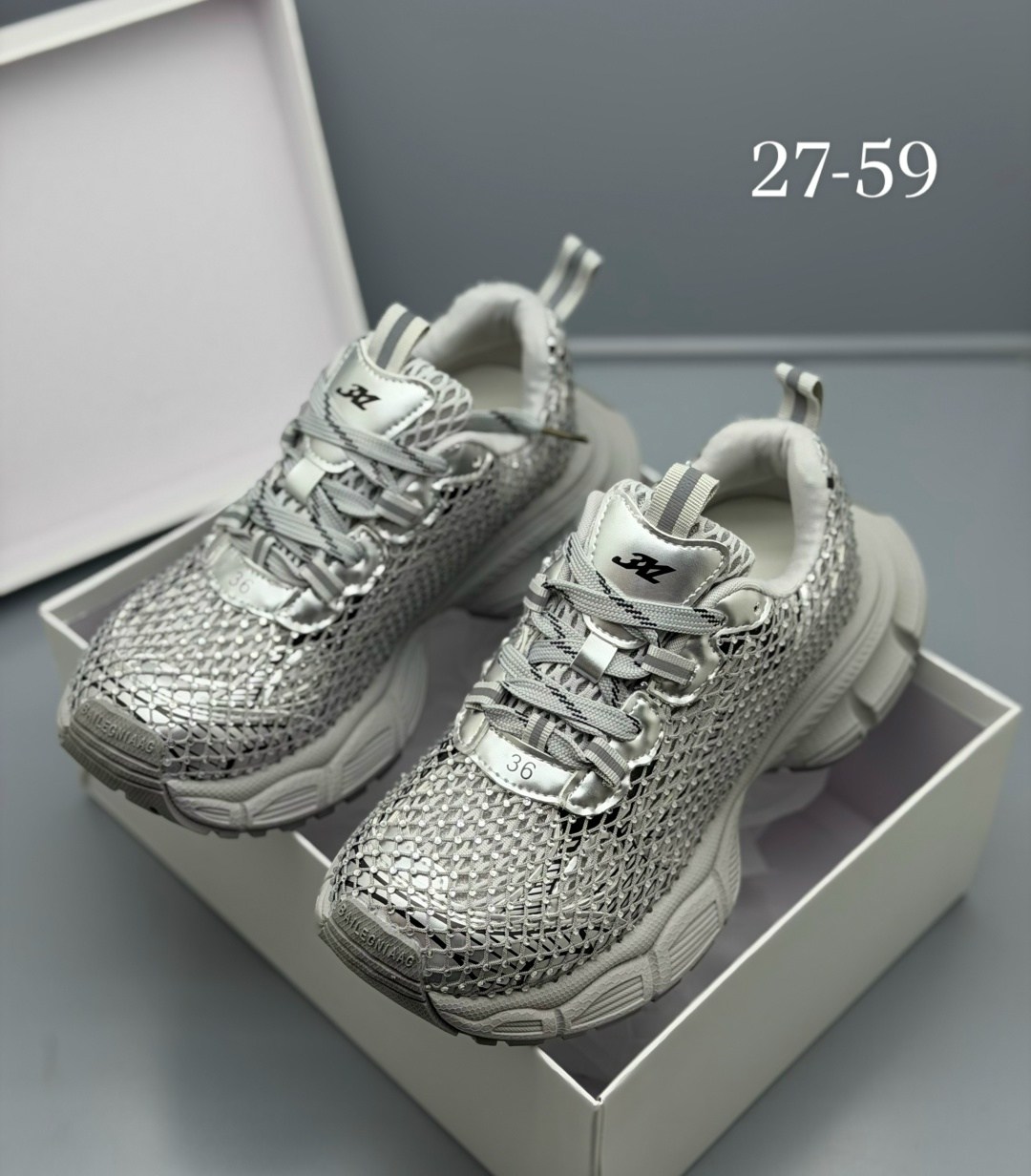 женские кроссовки,кроссовки,кроссовки balenciaga,женские кроссовки balenciaga,массивные кроссовки